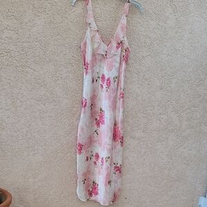 Private Luxuries Vintage Floral Pink and Cream lace Size M